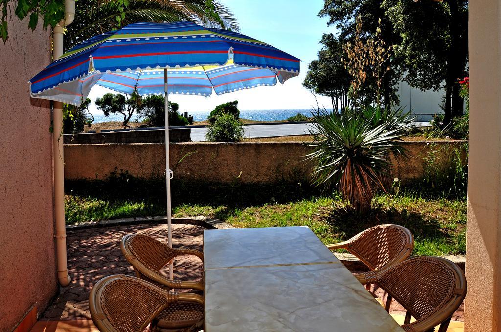 Sole E Mare Santa-Maria-Poggio (Corsica) Quarto foto